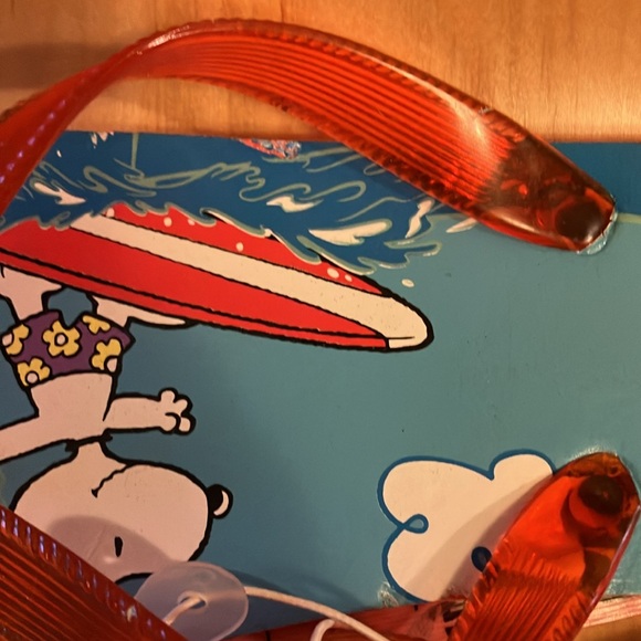 Peanuts Snoopy Surf Flip Flops Women's Small (5/6) - Picture 3 of 5